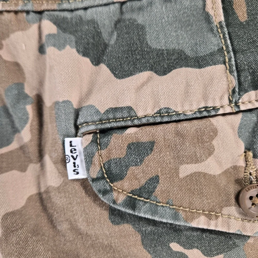 Levi's Cargo Shorts Mens 32 Camo Green Brown Cotton Multi Pocket Combat Utility